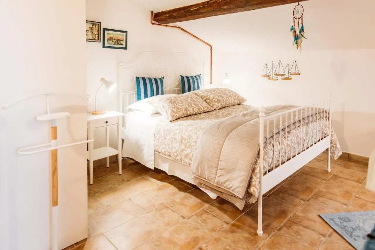 Hotel Casa Due Marie Marano Sul Panaro 0*,  Italia